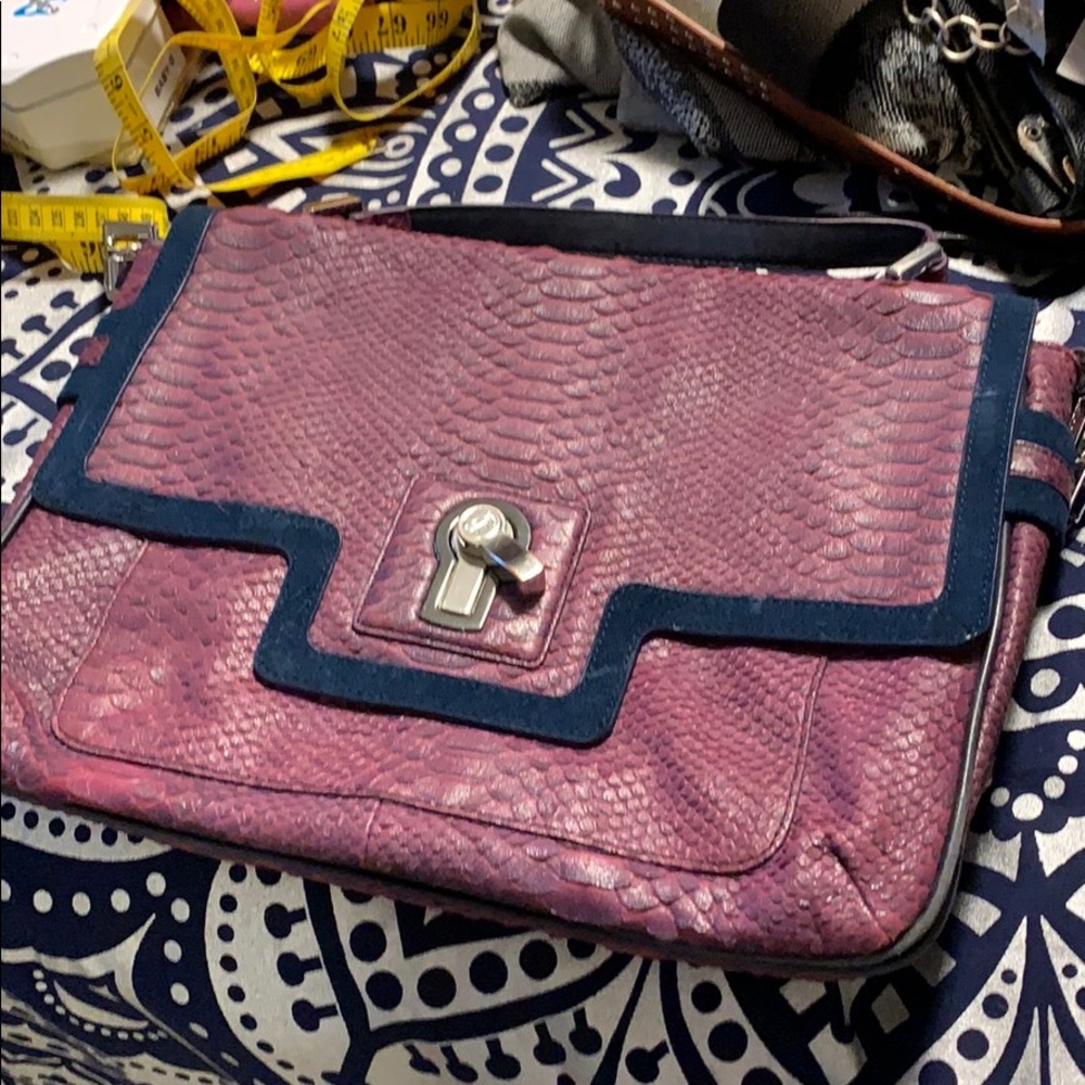 Briefcase bag